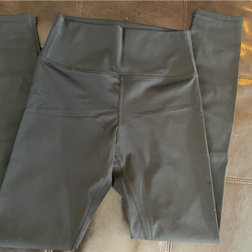 Zyia leggings